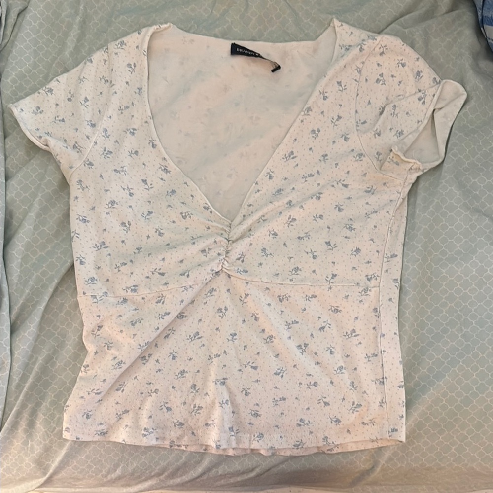 Brandy Melville Floral V-Neck Cream Top